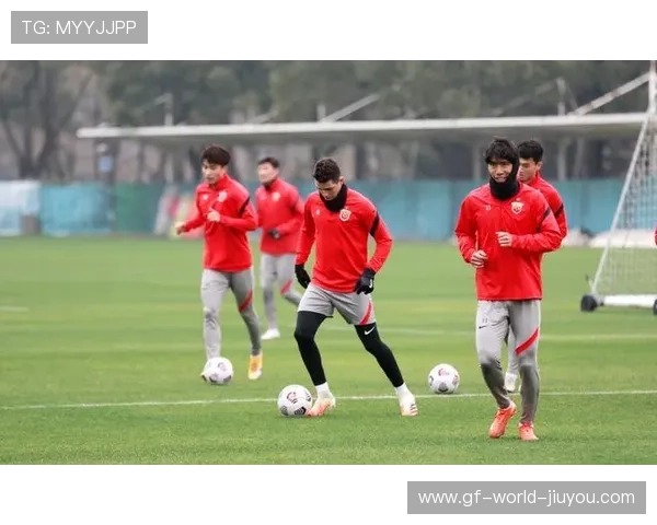 上海海港亚冠危机，跨赛季未尝胜绩